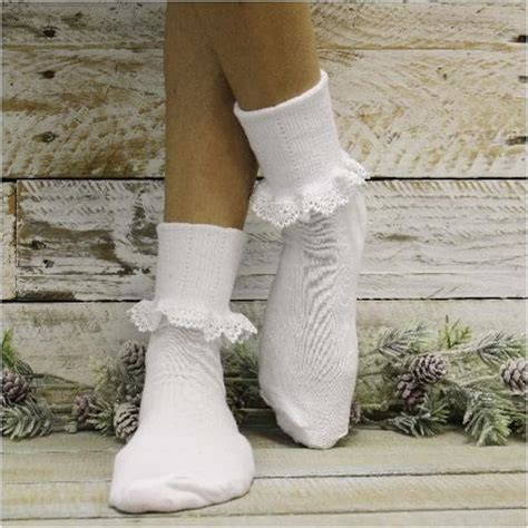 bobby socks with lace